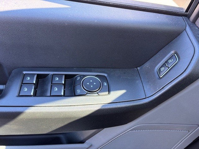 2025 Ford F-350 W/ 9' Royal Service Body F-350® XL