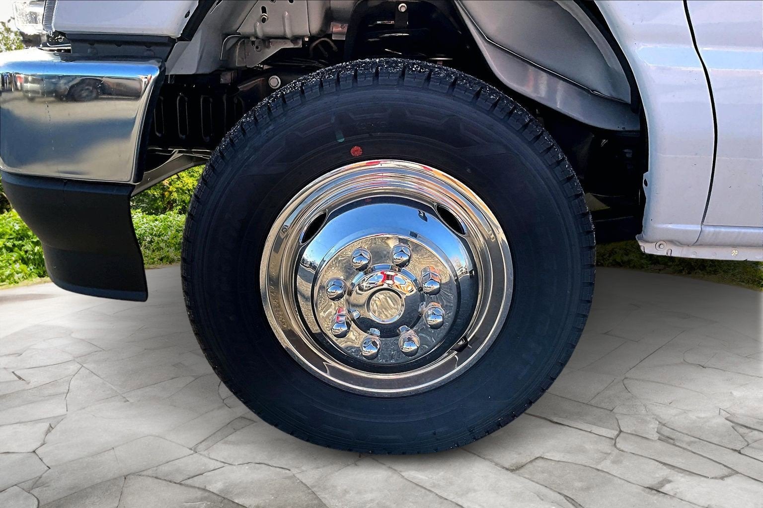 2026 Ford E-Series Cutaway E-450 DRW