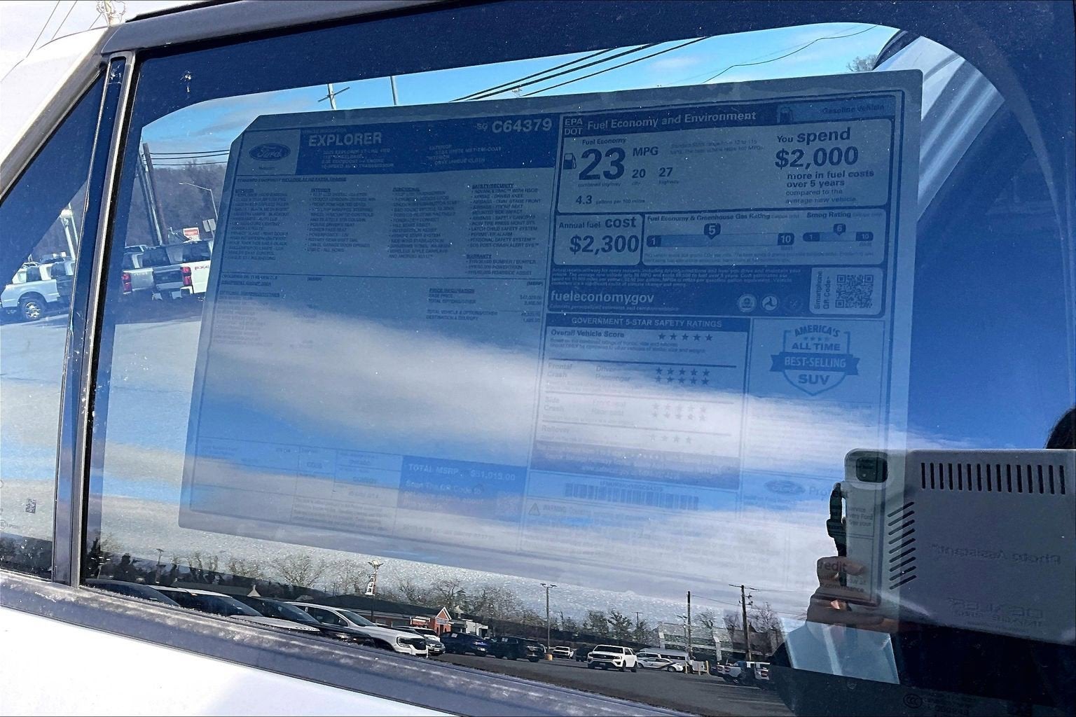 2025 Ford Explorer ST-Line