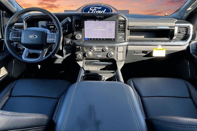 2026 Ford Super Duty F-350 SRW Lariat