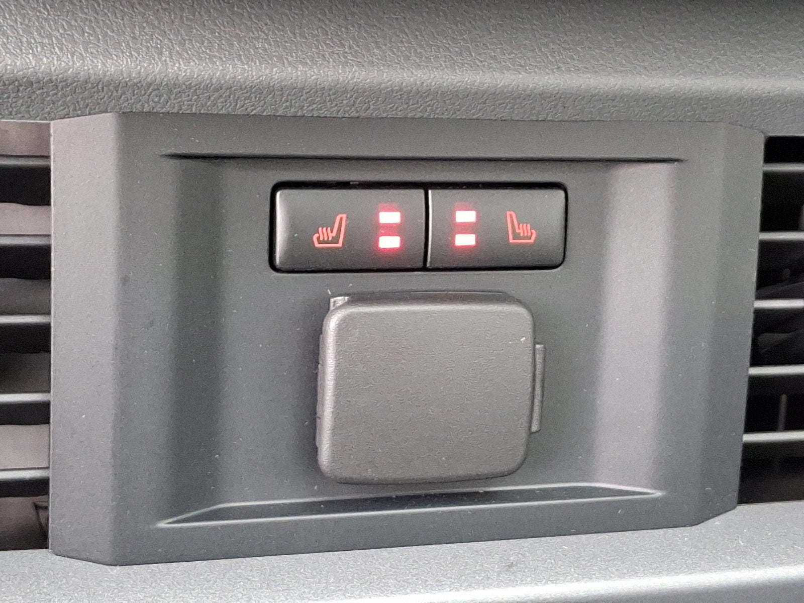 2025 Ford F-150 Lariat Powerboost FX4 Off Road Package / Twin Panel Moonroof