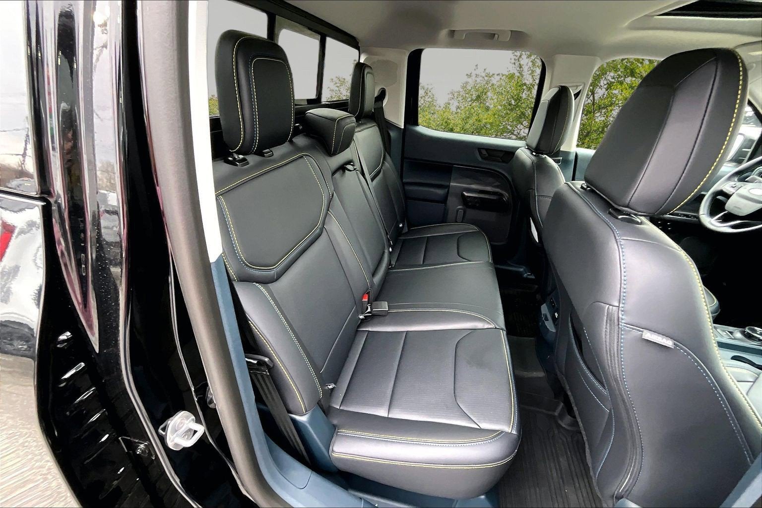 2025 Ford Maverick AWD LOBO Edition 19'' Black Wheels