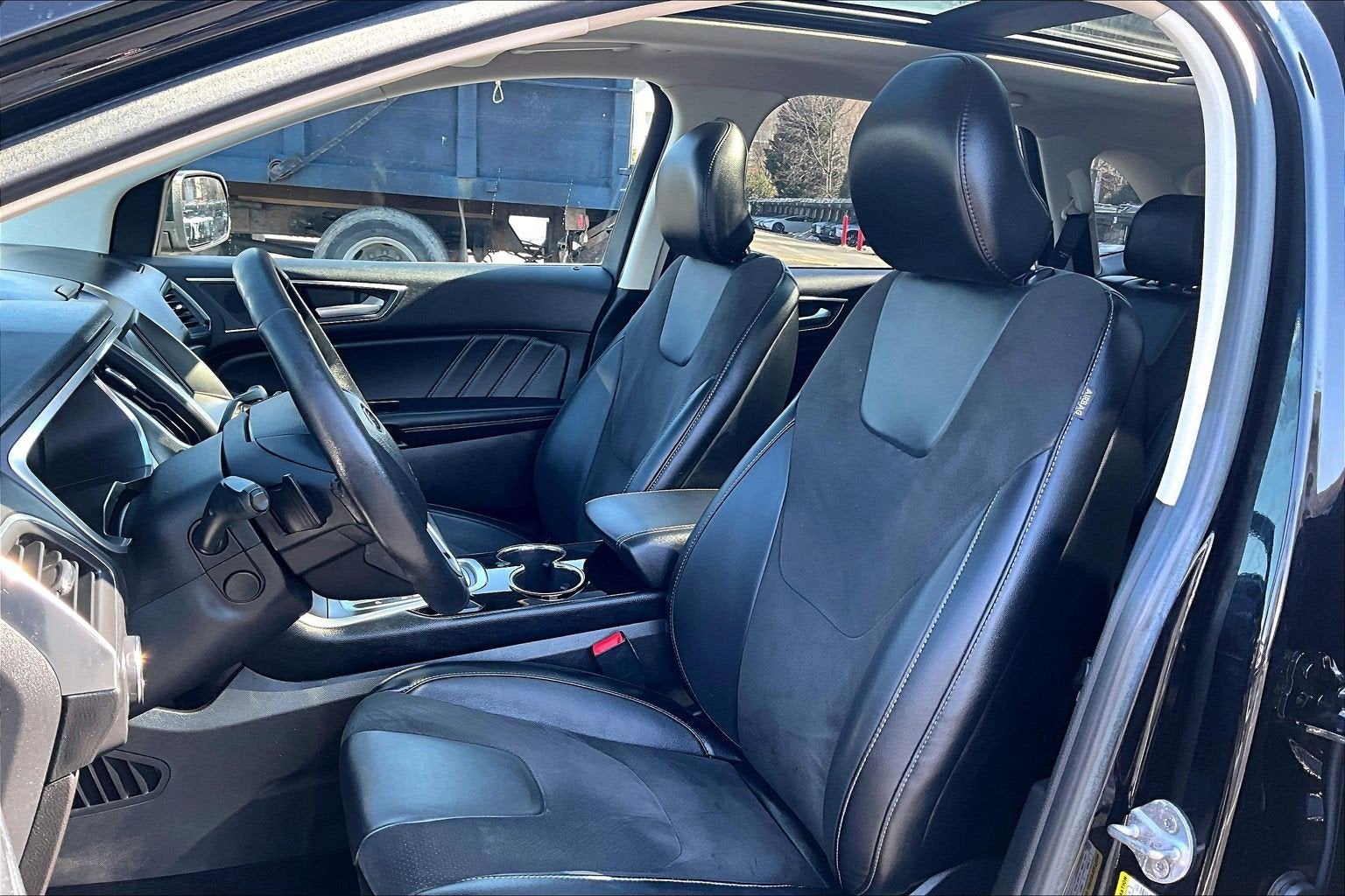 2017 Ford Edge Sport