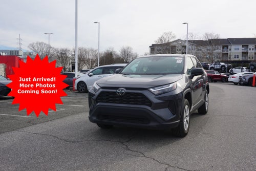 2024 Toyota RAV4 LE