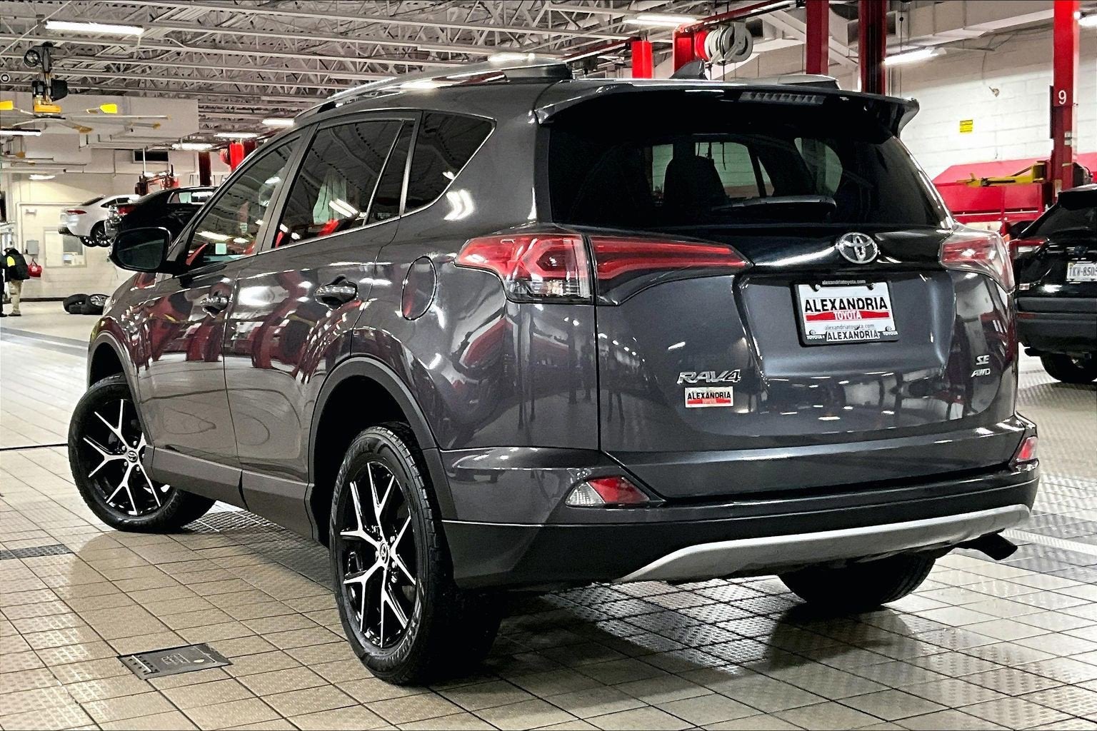 2017 Toyota RAV4 SE
