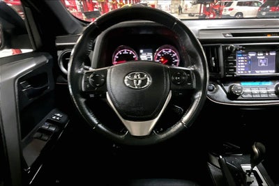 2017 Toyota RAV4 SE