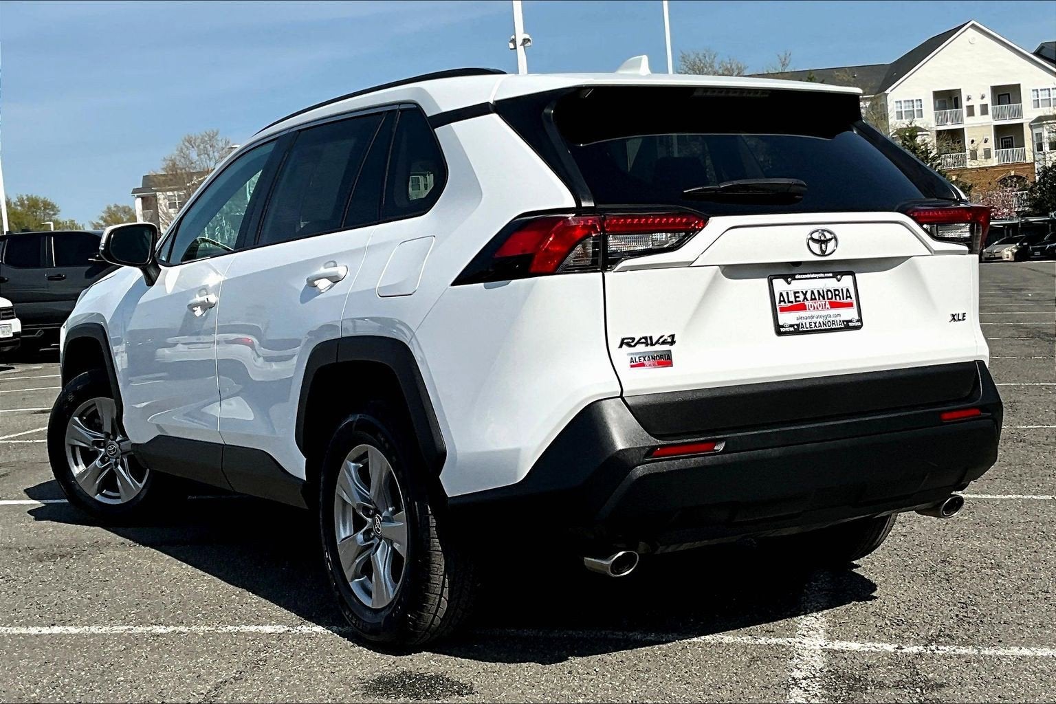 2023 Toyota RAV4 XLE