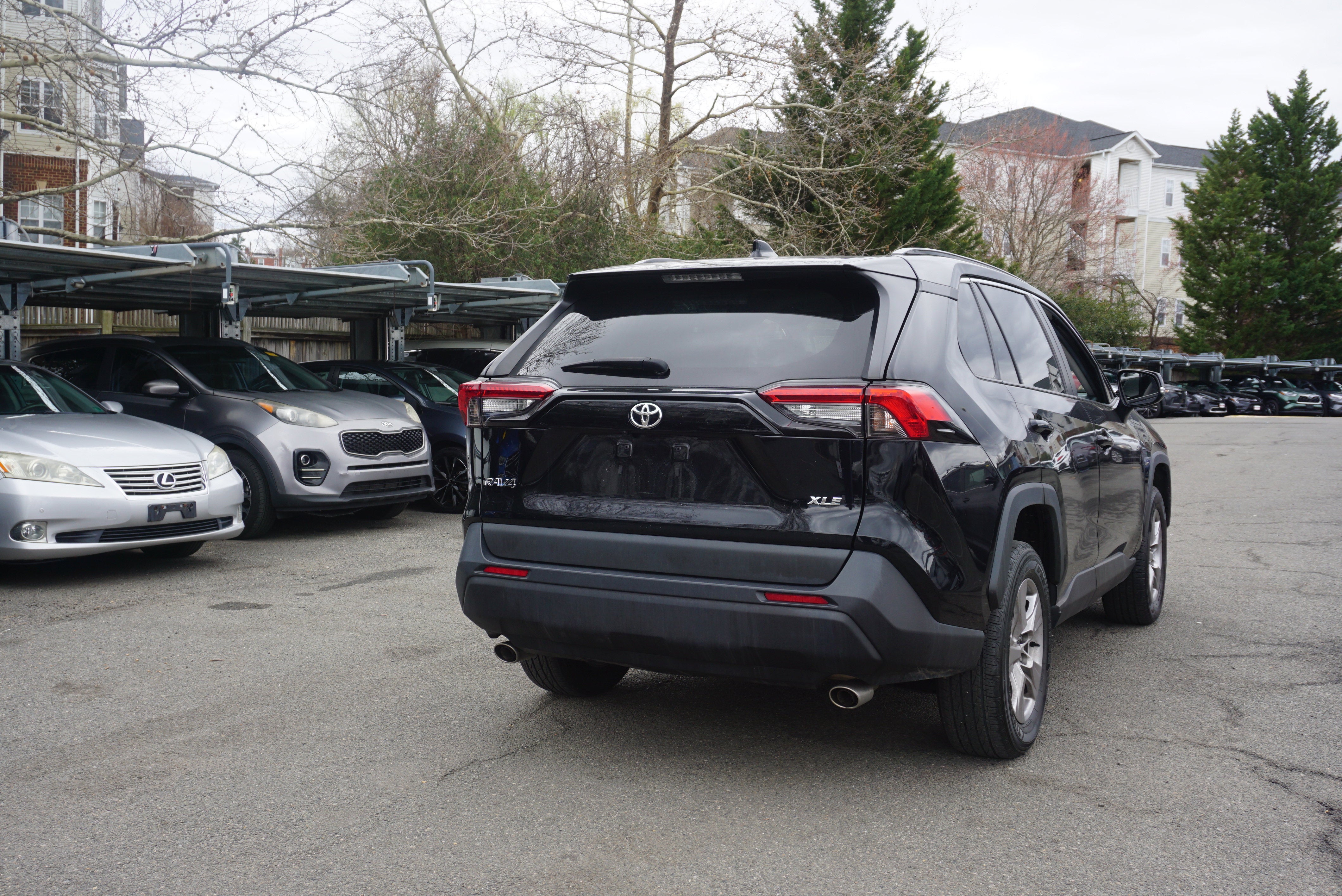 2023 Toyota RAV4 XLE