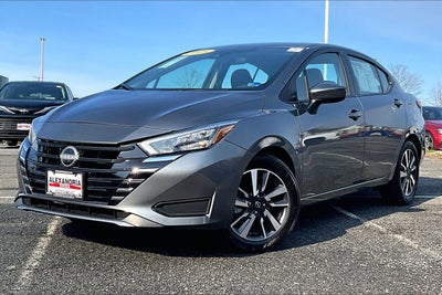2025 Nissan Versa SV