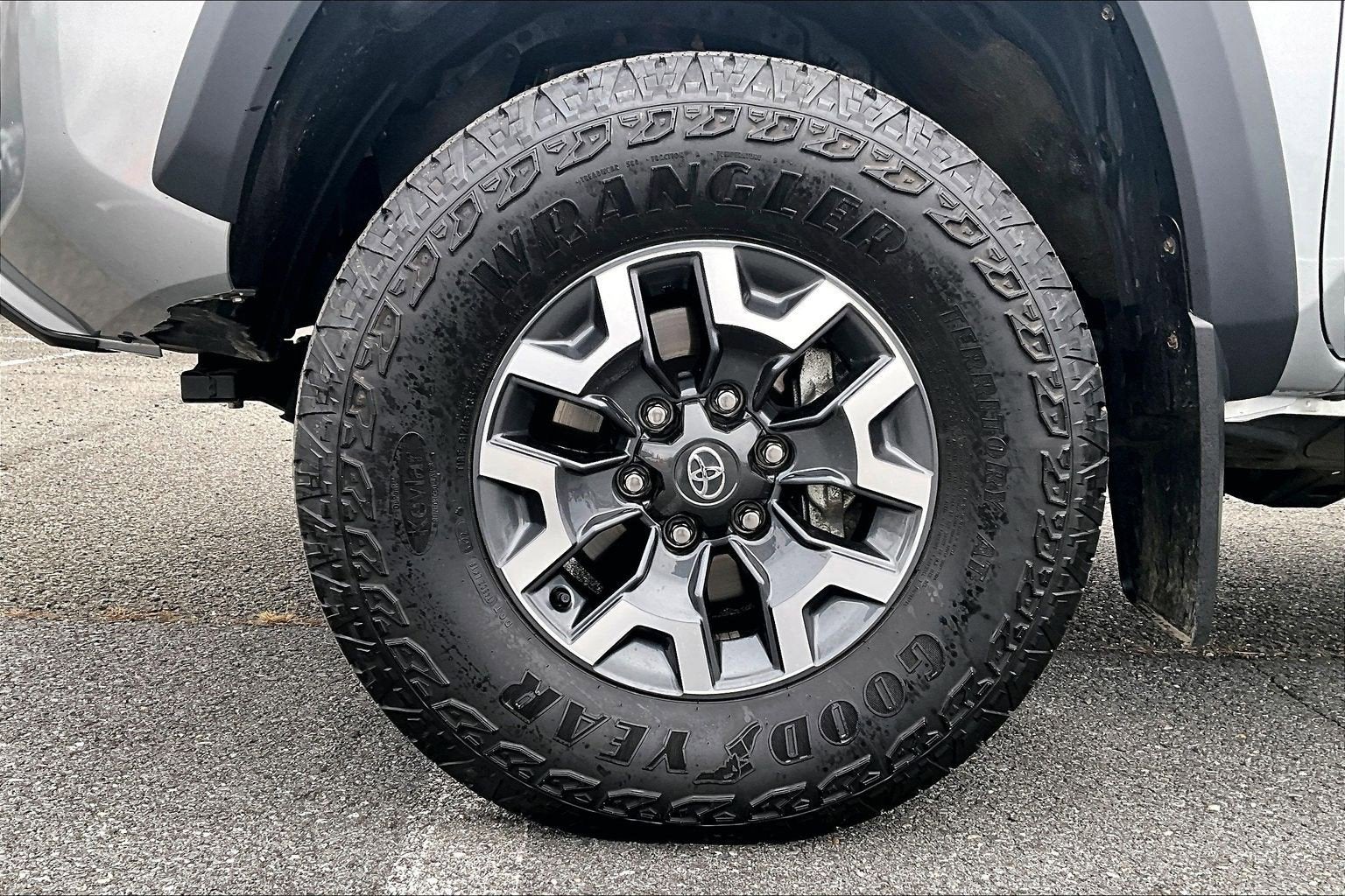 2023 Toyota Tacoma 4WD TRD Off Road