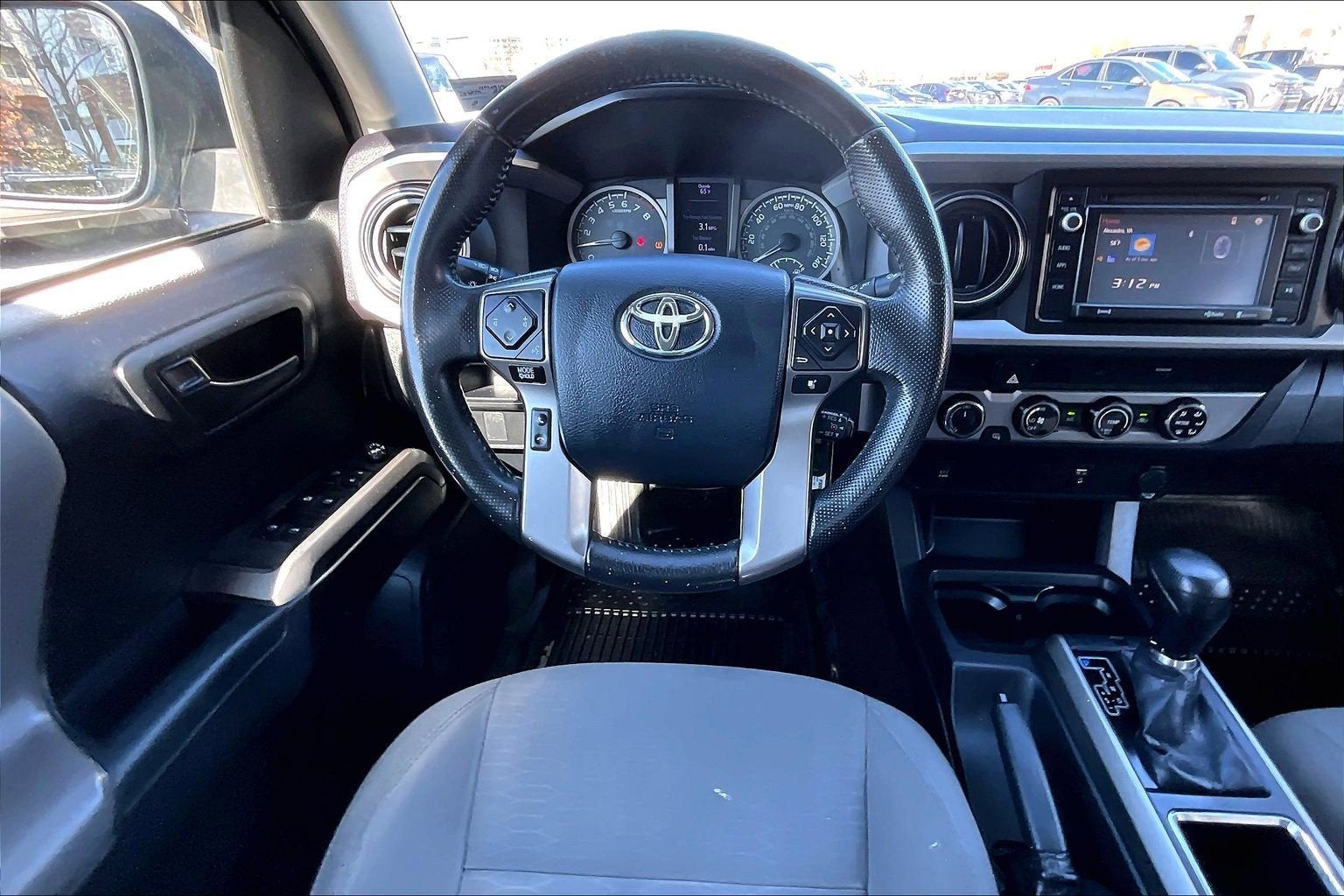 2017 Toyota Tacoma SR5