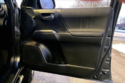 2022 Toyota Tacoma 4WD TRD Off Road