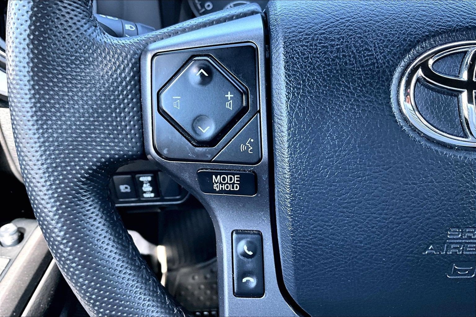 2023 Toyota Tacoma 4WD TRD Off Road