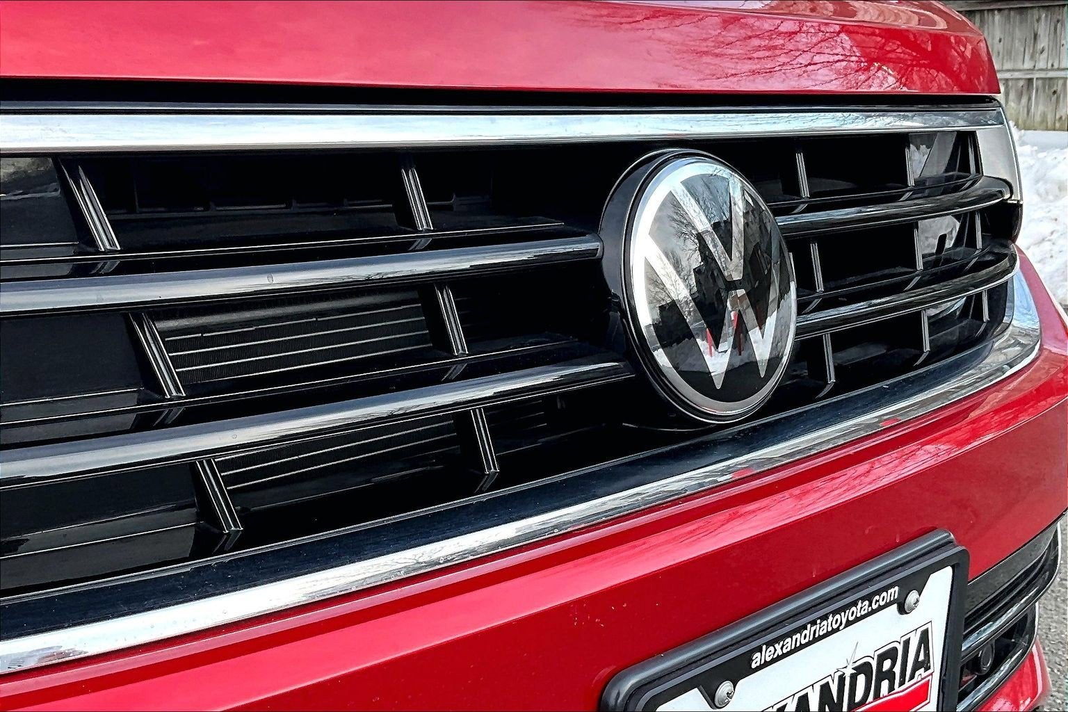 2024 Volkswagen Tiguan SE R-Line Black