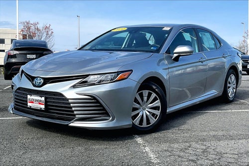 2024 Toyota Camry Hybrid LE