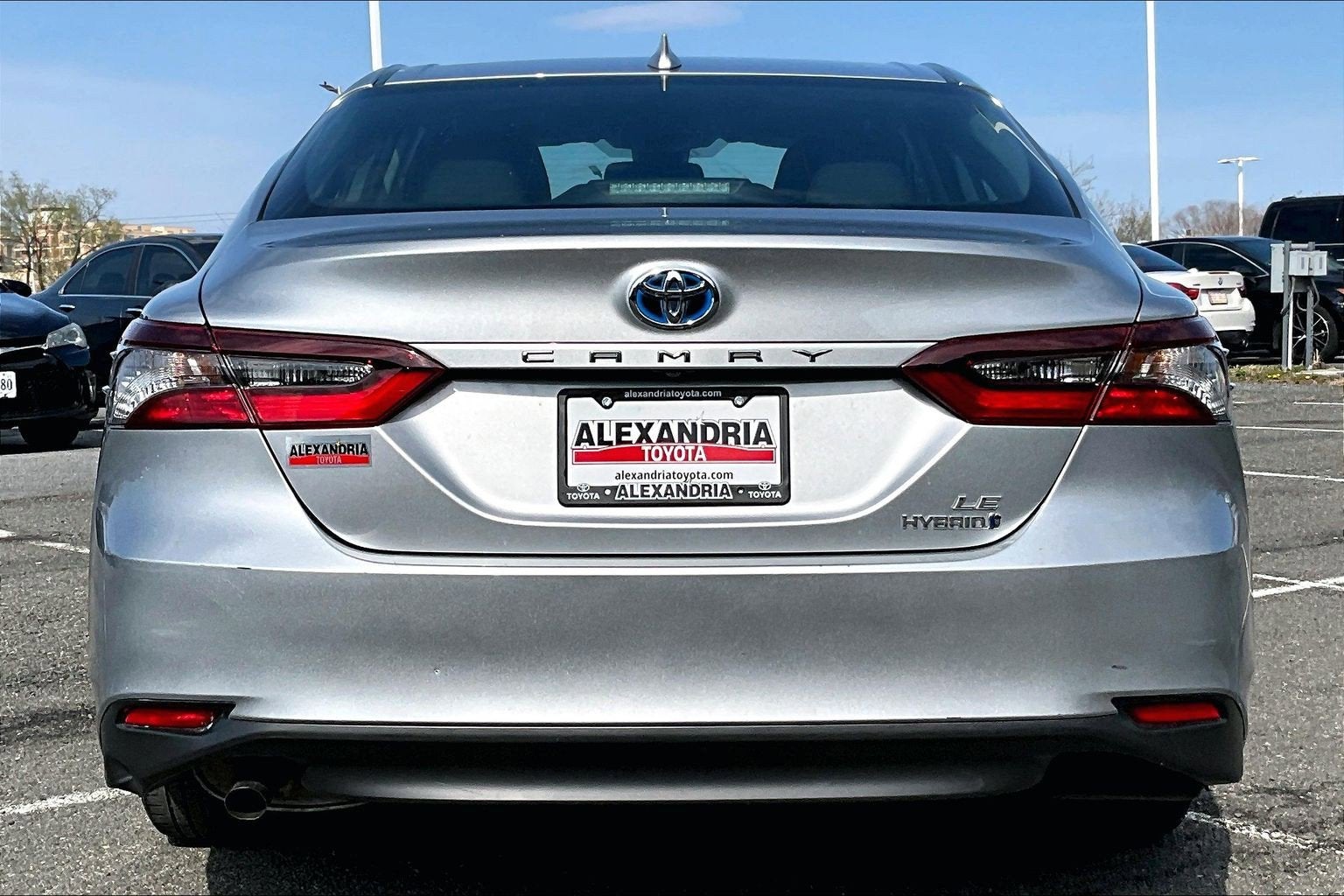 2024 Toyota Camry Hybrid LE