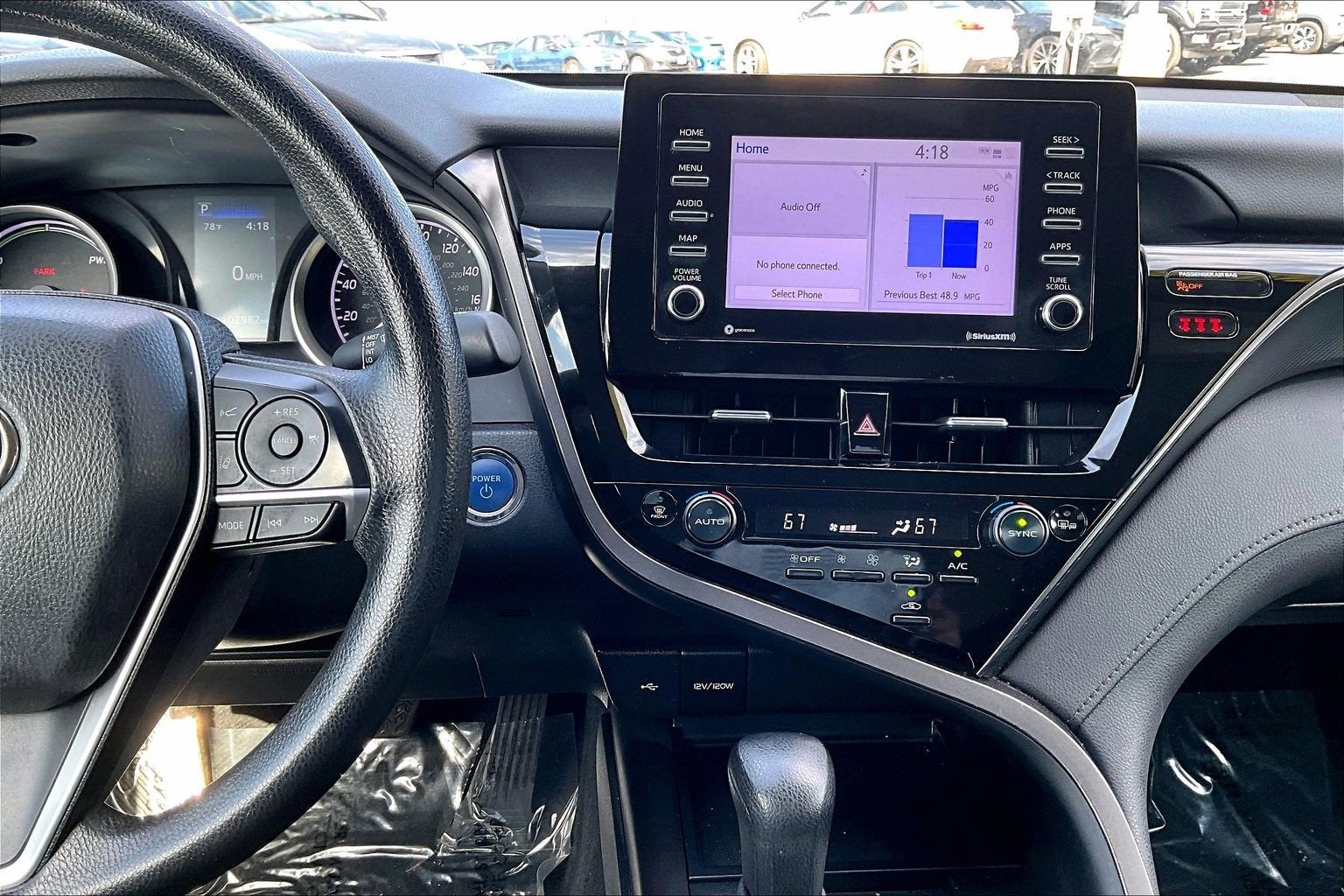 2024 Toyota Camry Hybrid LE