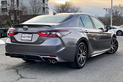 2024 Toyota Camry SE