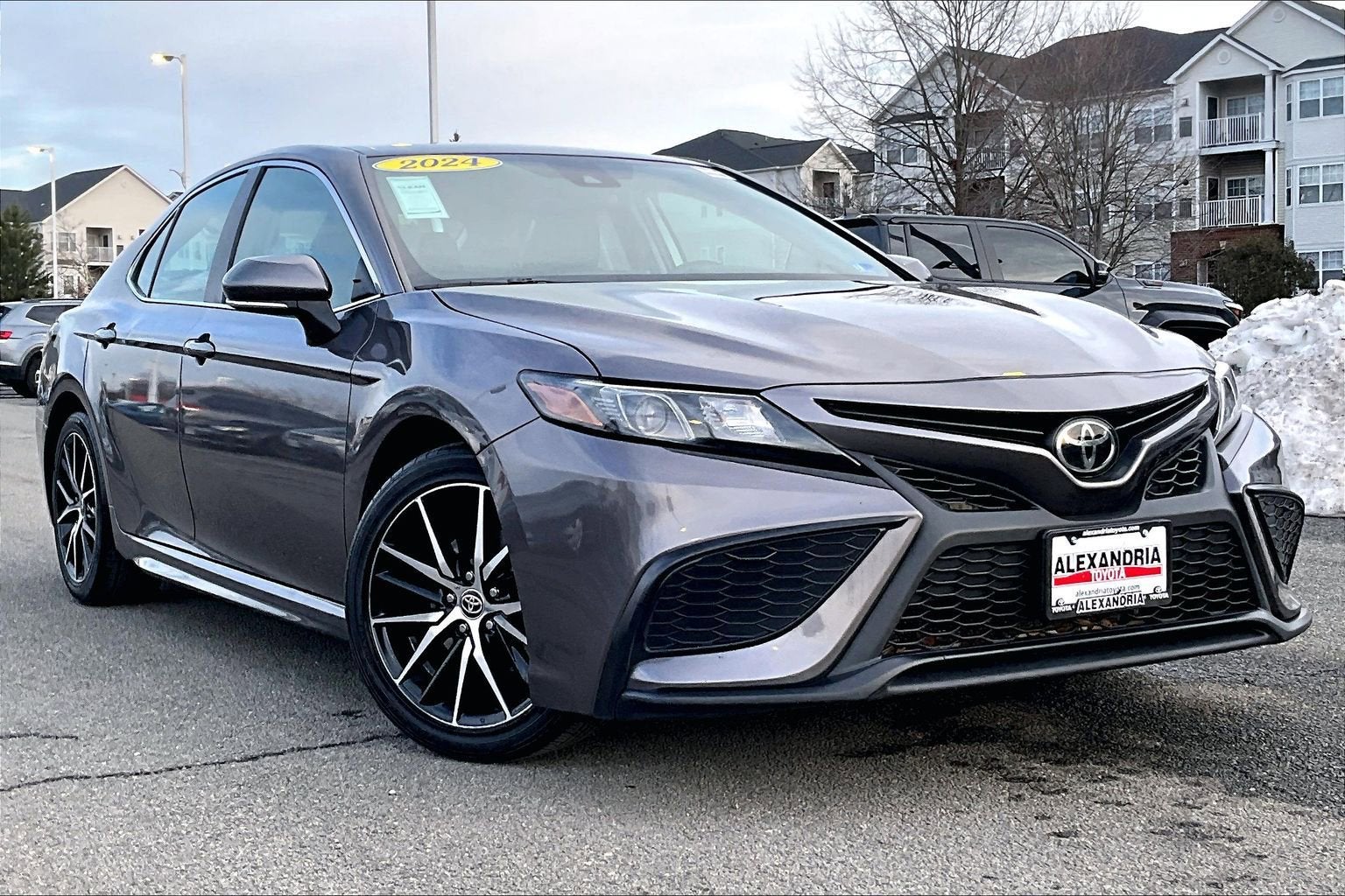 2024 Toyota Camry SE