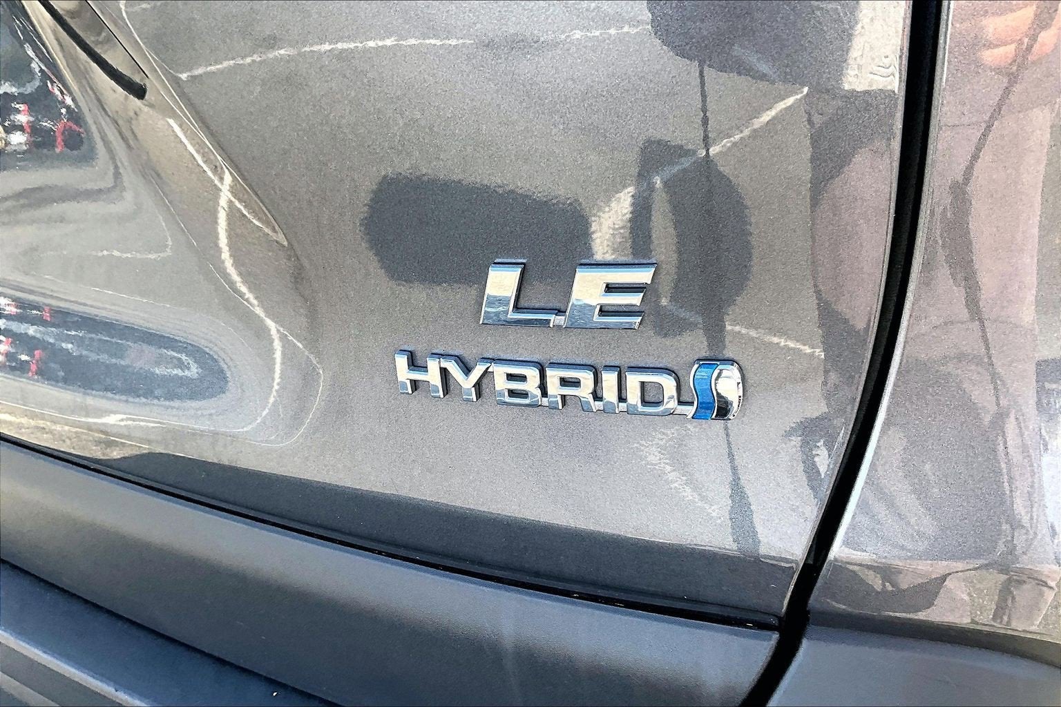 2021 Toyota RAV4 Hybrid LE