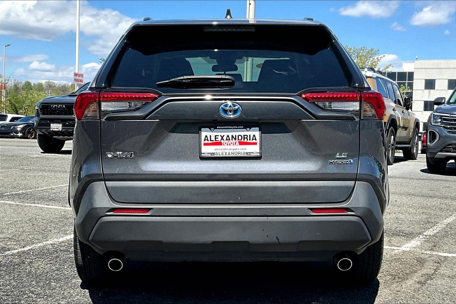 2022 Toyota RAV4 Hybrid LE