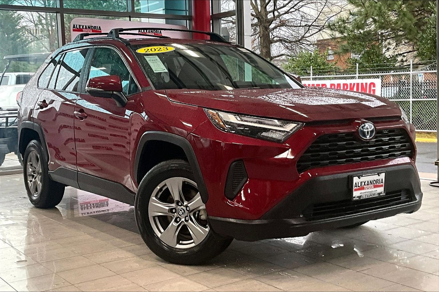 2023 Toyota RAV4 Hybrid XLE