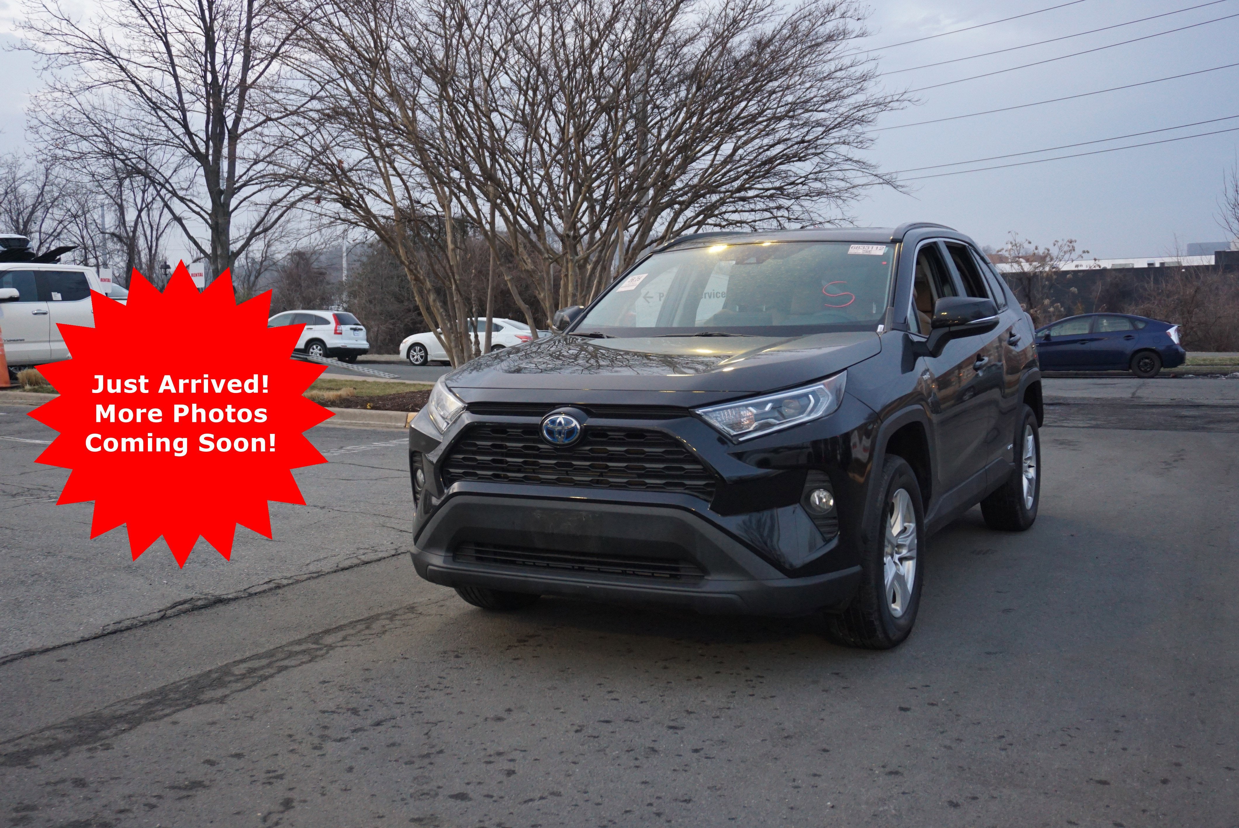 2021 Toyota RAV4 Hybrid XLE