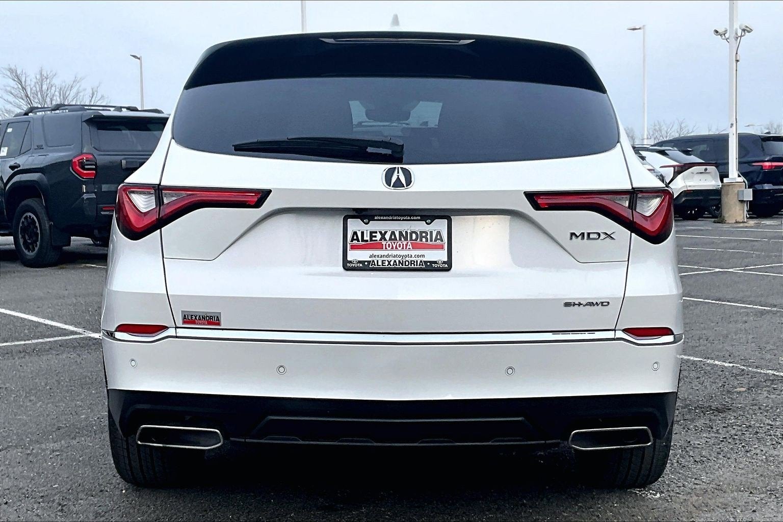 2023 Acura MDX w/Technology Package
