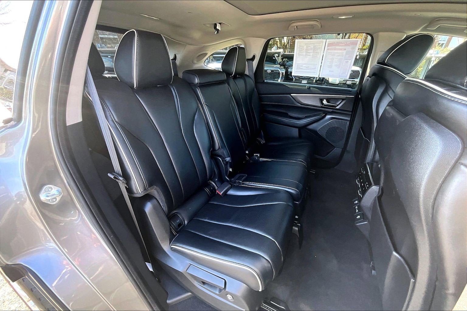 2023 Acura MDX w/Advance Package