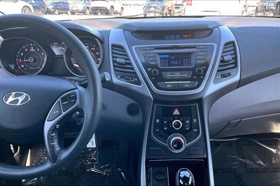 2014 Hyundai Elantra SE