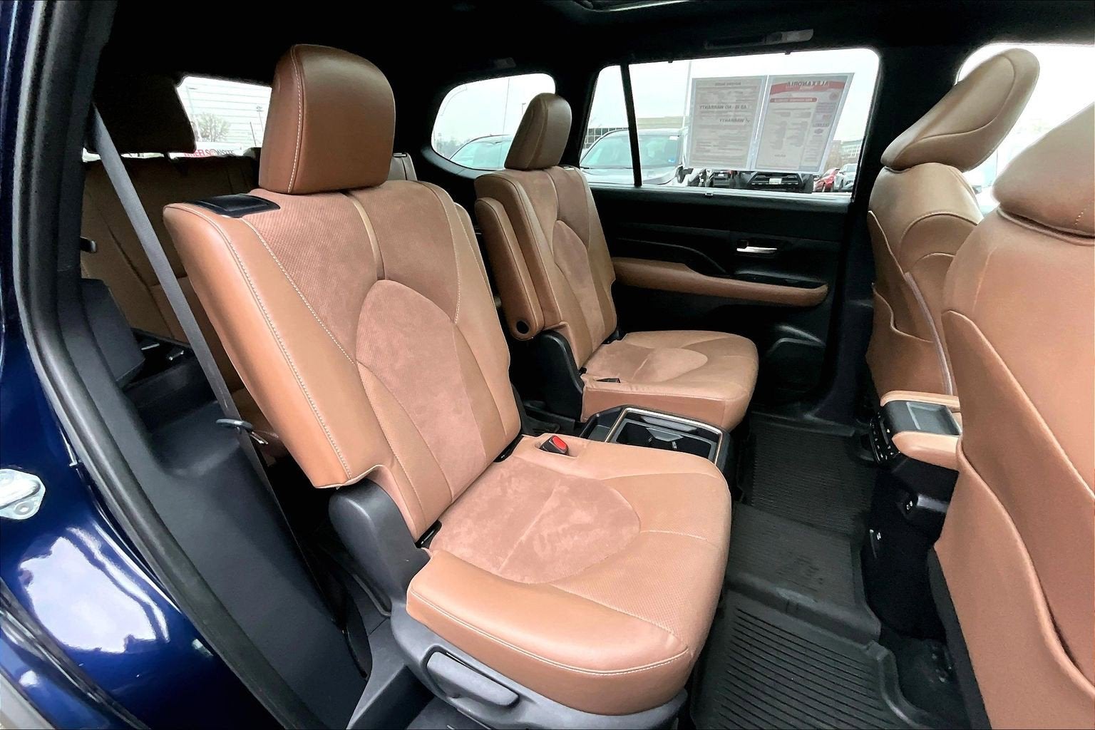 2024 Toyota Grand Highlander Hybrid MAX Platinum