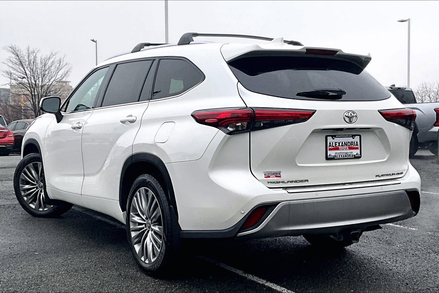 2021 Toyota Highlander Platinum