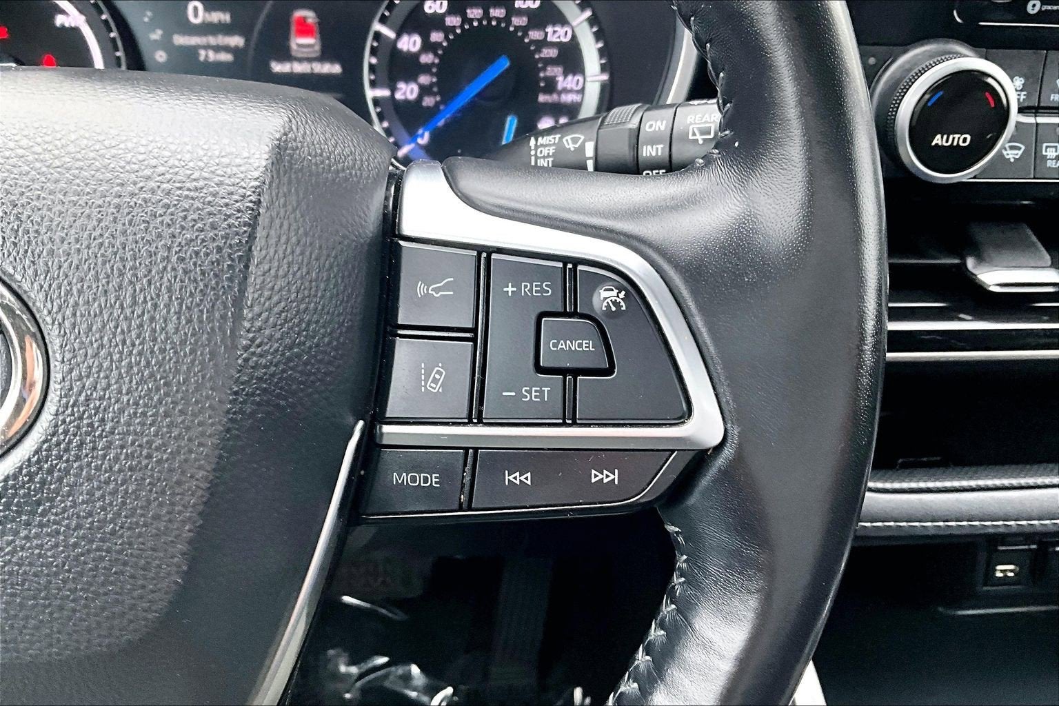 2021 Toyota Highlander Hybrid XLE