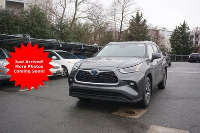 2022 Toyota Highlander Base