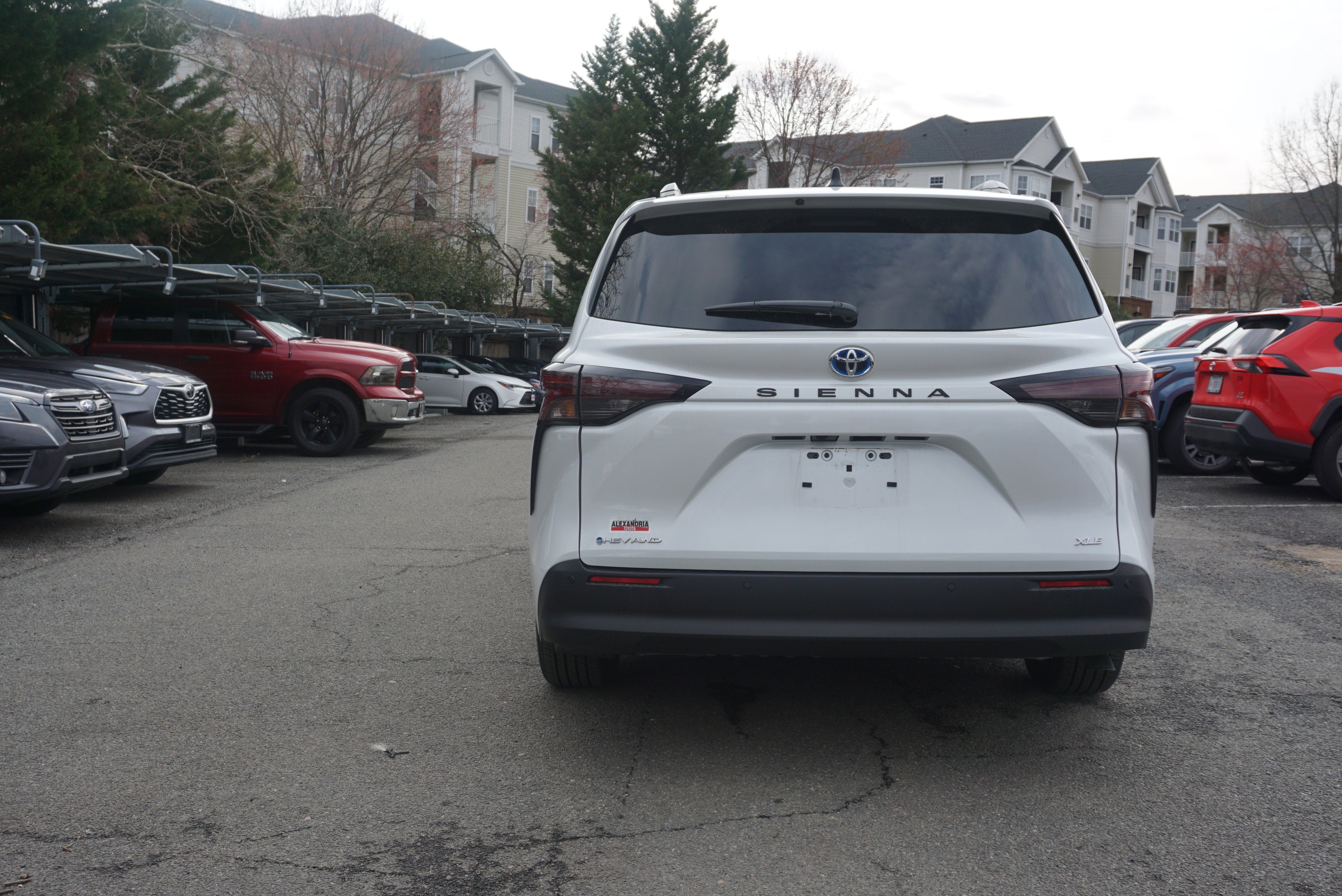 2025 Toyota Sienna XLE