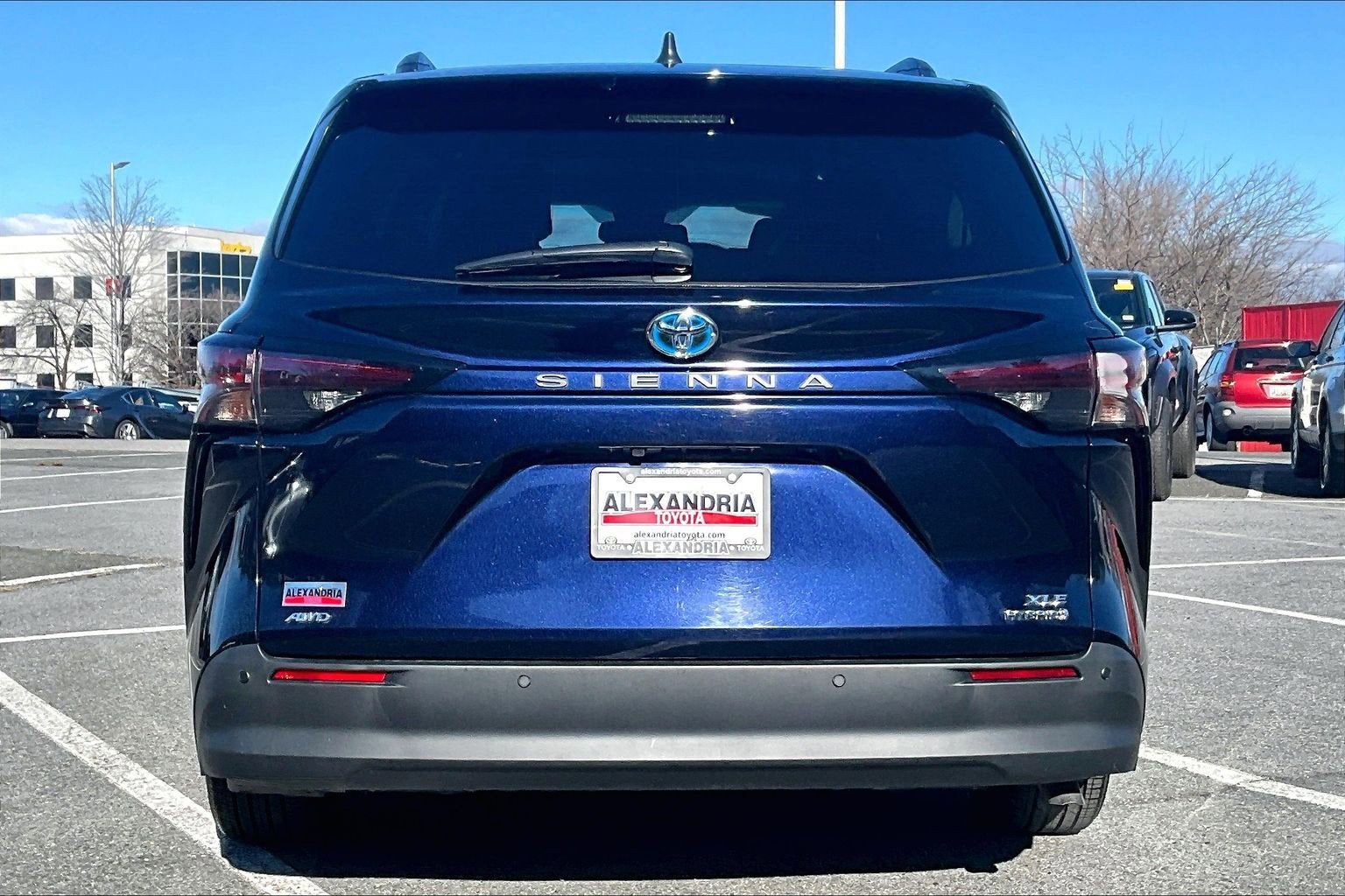 2024 Toyota Sienna XLE