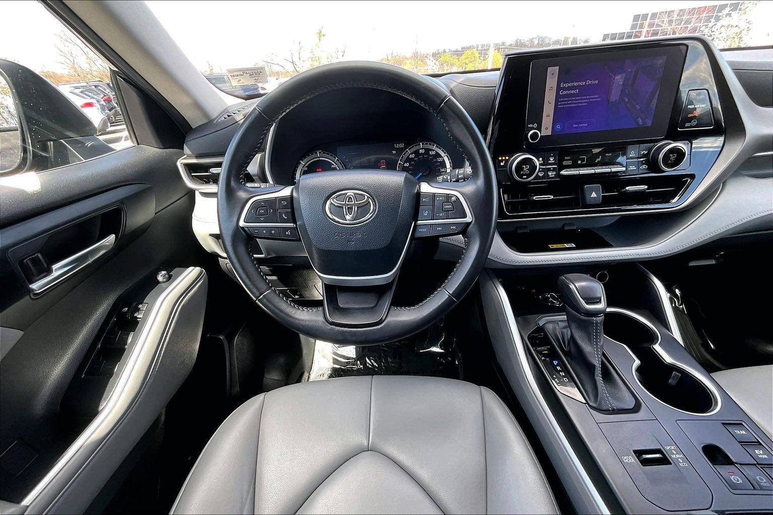 2023 Toyota Highlander Hybrid XLE