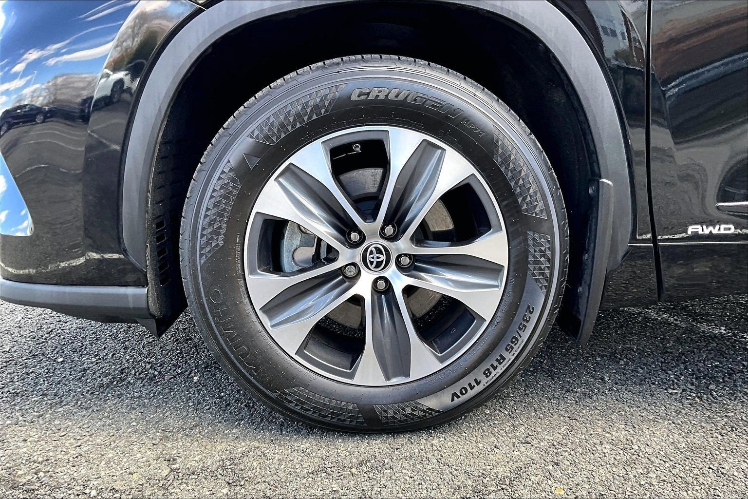 2023 Toyota Highlander Hybrid XLE