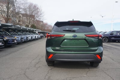 2023 Toyota Highlander Hybrid XLE