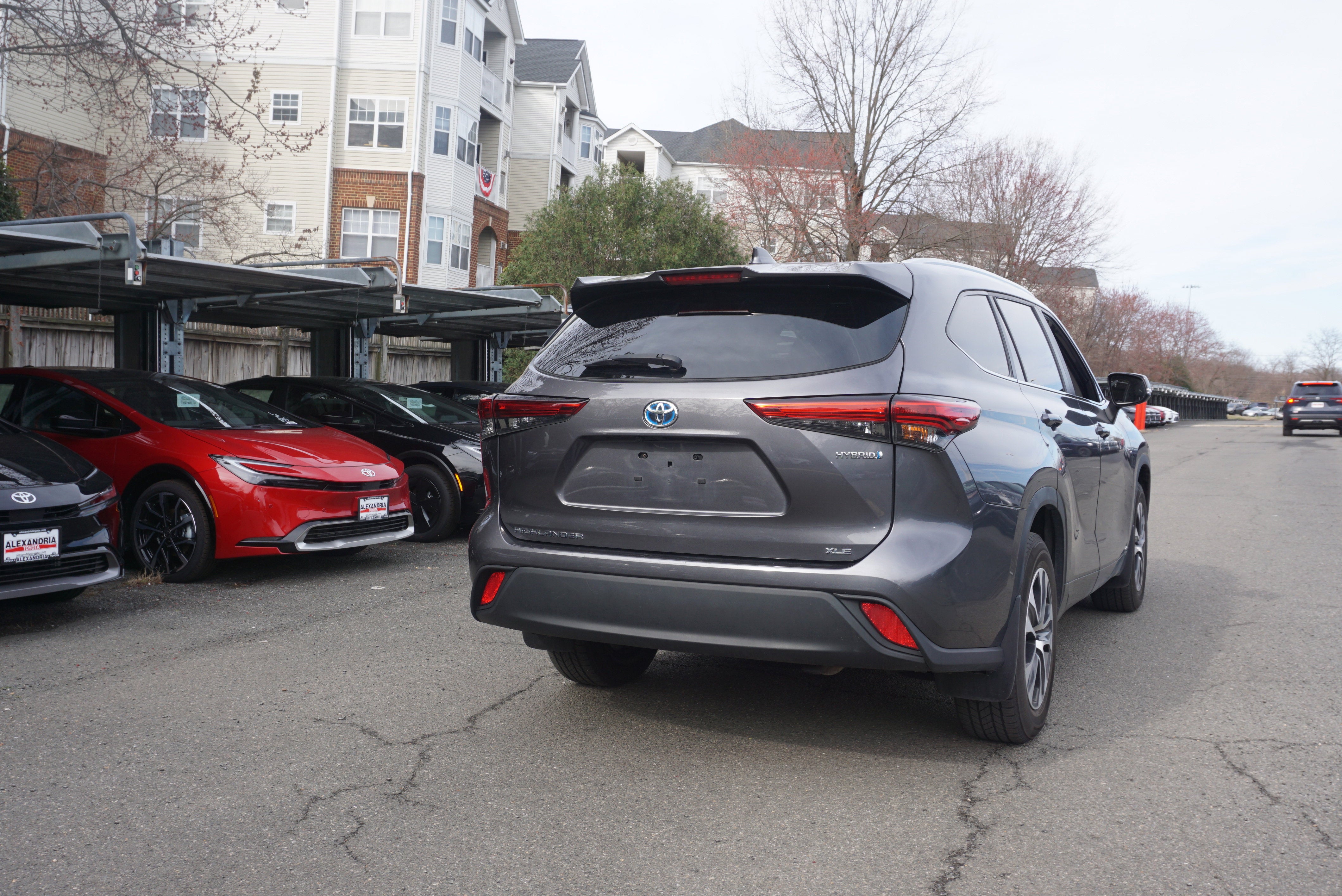 2023 Toyota Highlander Hybrid XLE