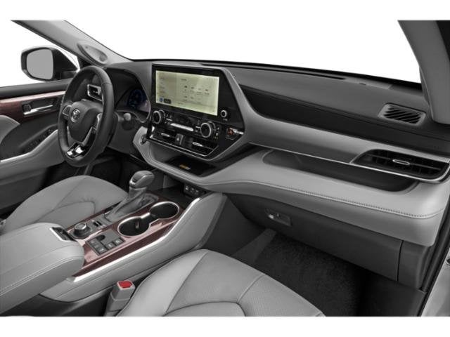 2023 Toyota Highlander Base