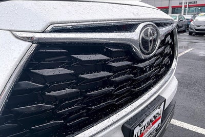 2023 Toyota Highlander Platinum