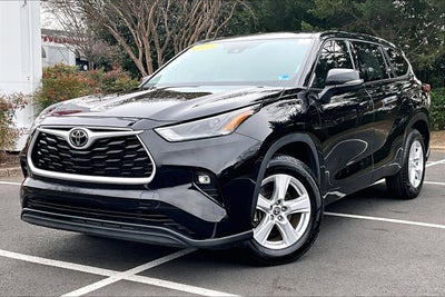 2022 Toyota Highlander LE