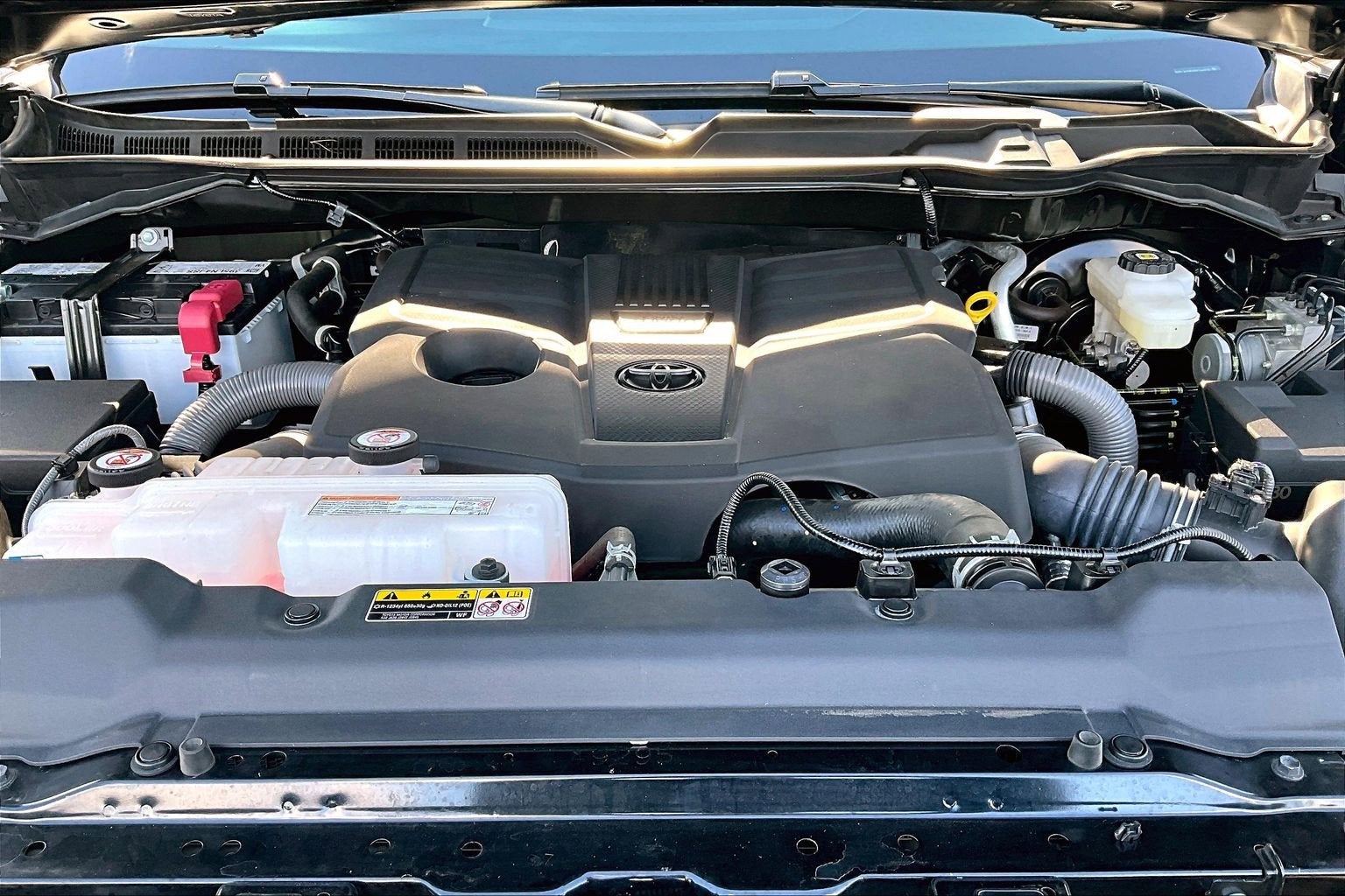 2024 Toyota Tundra 4WD SR5