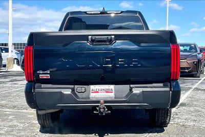 2024 Toyota Tundra 4WD SR5