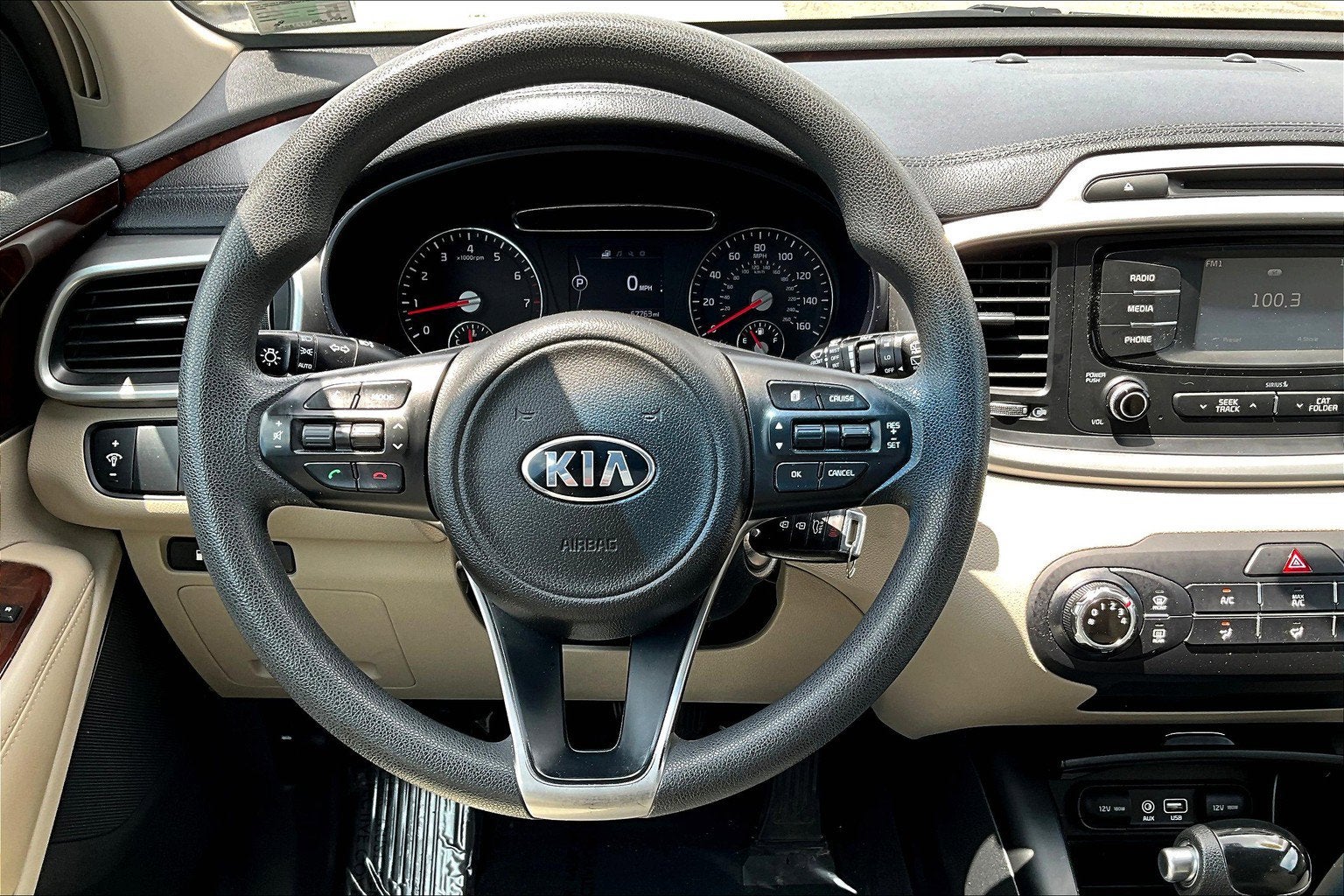 2017 Kia Sorento LX