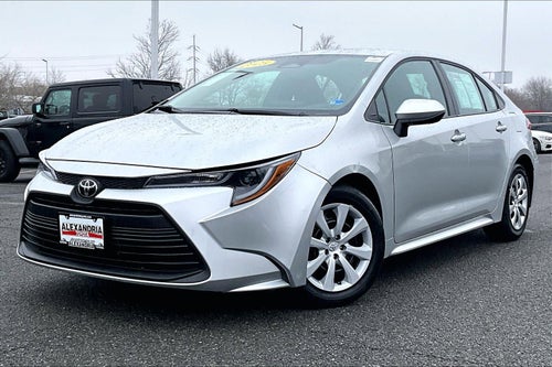 2025 Toyota Corolla LE