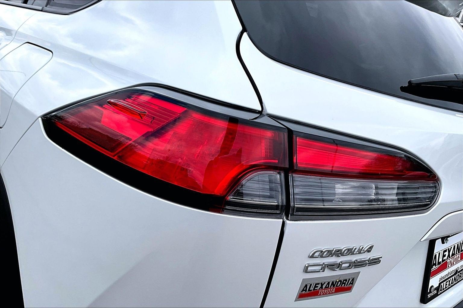 2025 Toyota Corolla Cross XLE