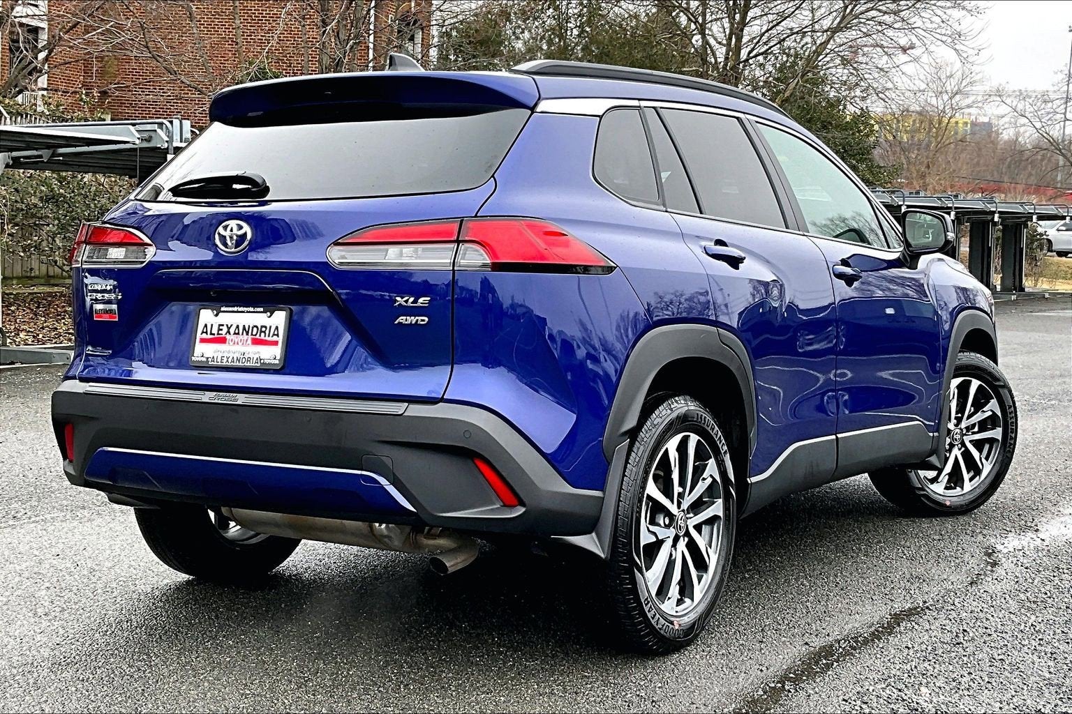 2025 Toyota Corolla Cross XLE