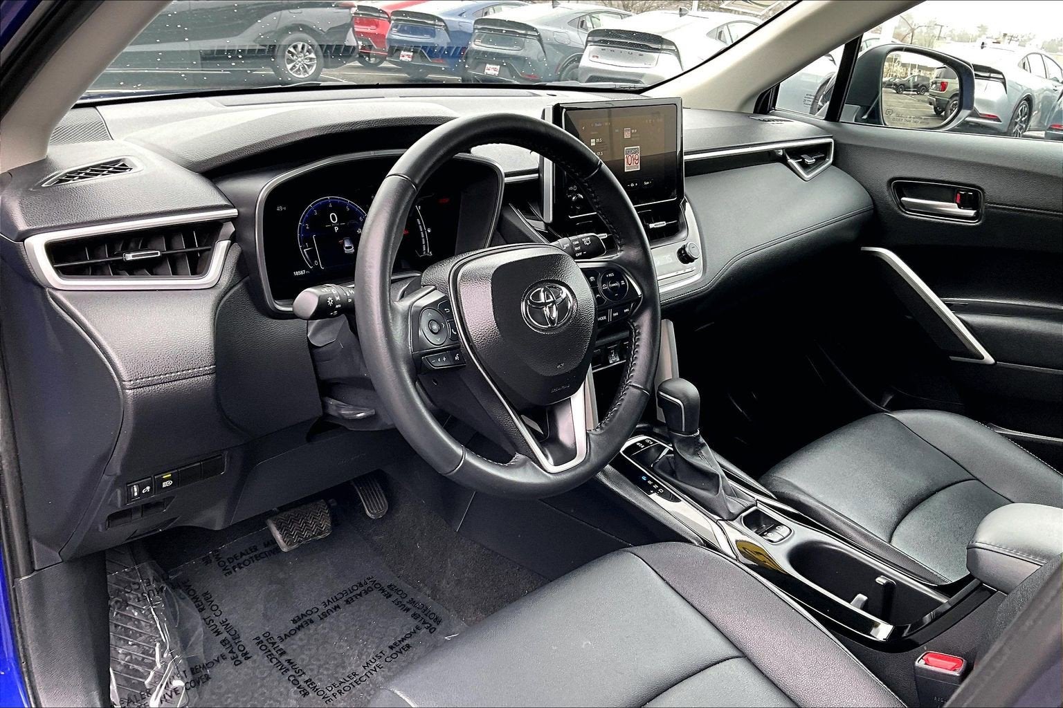 2025 Toyota Corolla Cross XLE